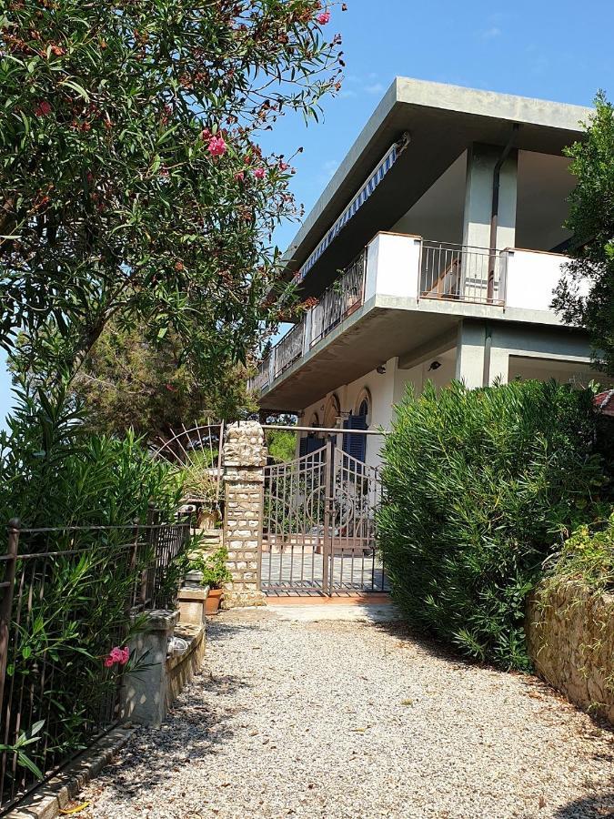 Appartamenti Villa Lina Nisporto Екстер'єр фото